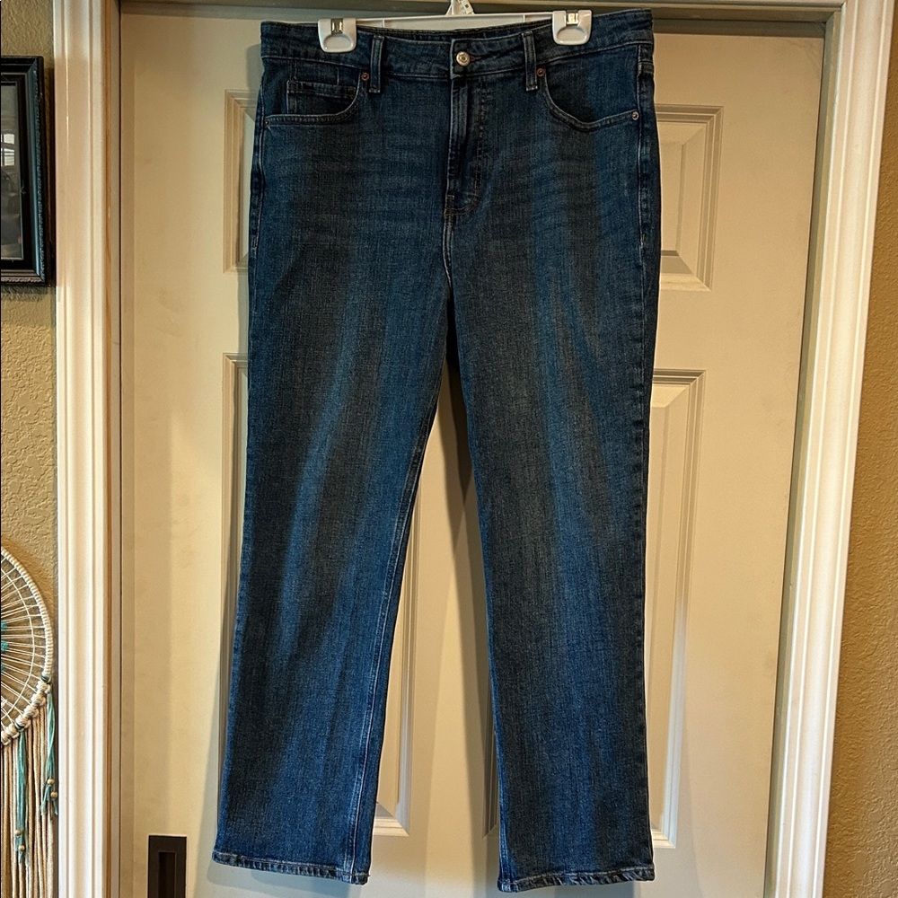 14P | Old Navy Extra High Rise Straight